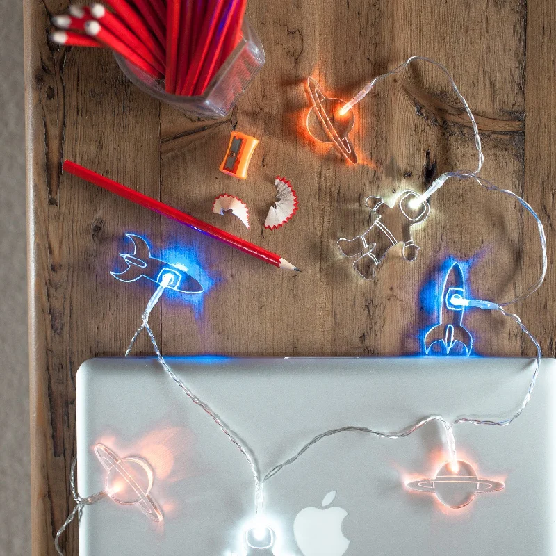 String Lights for Camping Trips12 LED Lunar Spaceman Battery Lights