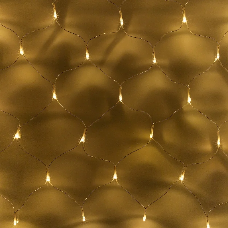 Twinkling String Lights for a Magical Atmosphere100 Warm White LED Solar Net Light Clear Cable Twinkling String Lights for a Magical Atmosphere100 Warm White LED Solar Net Light Clear Cable