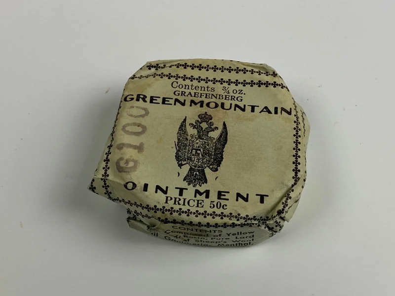 Industrial Ceiling - Mounted Lighting for Assembly PlantsAntique Sealed Green Mountain Ointment Tin Medicine Industrial Ceiling - Mounted Lighting for Assembly PlantsAntique Sealed Green Mountain Ointment Tin Medicine