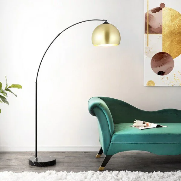 Victorian Style Floor Lamp for Traditional and Elegant InteriorsSafavieh Glarien Floor Lamp - Gold Victorian Style Floor Lamp for Traditional and Elegant InteriorsSafavieh Glarien Floor Lamp - Gold
