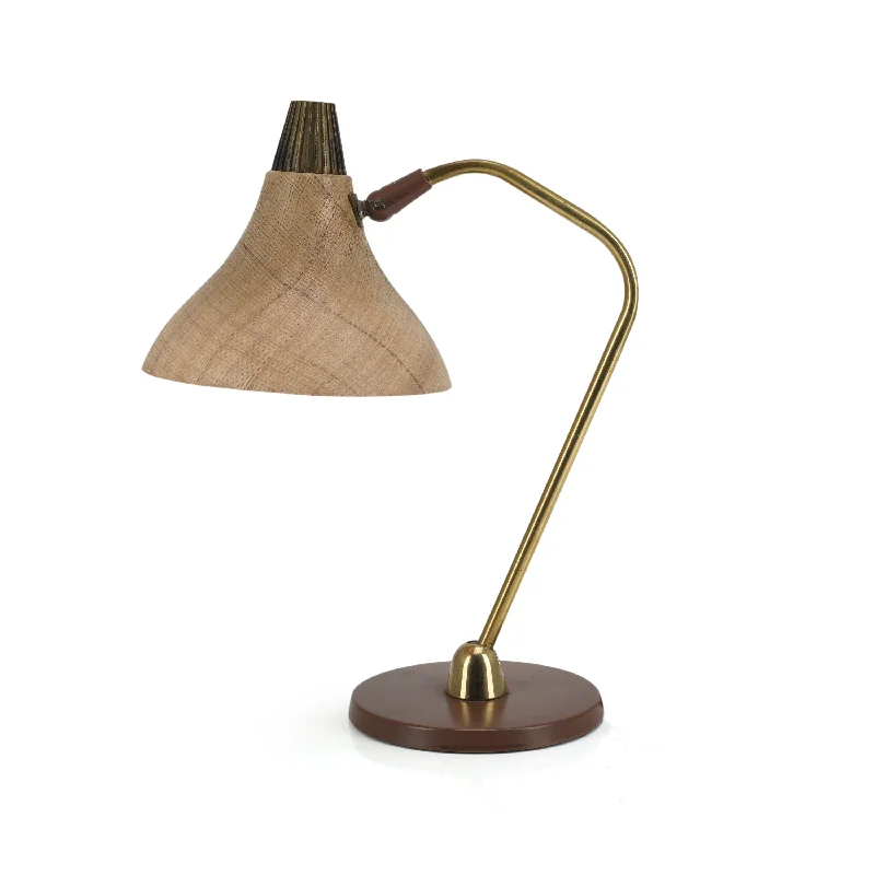 marble table lamps with a luxurious veined pattern for high end decorBrass Desk Lamp w/ Cross Hatch Shade marble table lamps with a luxurious veined pattern for high end decorBrass Desk Lamp w/ Cross Hatch Shade