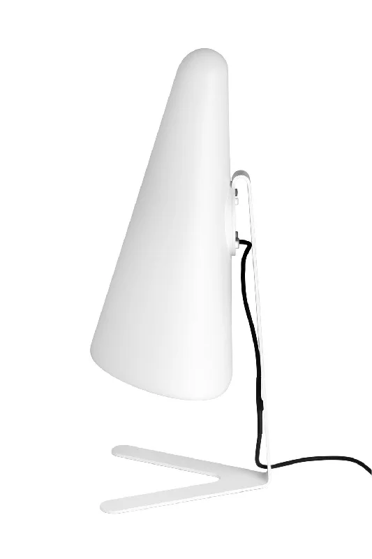crystal table lamps with dazzling prisms for a glamorous effectEstiluz Lighting M-3044X-79 Modern Nan Lamp White crystal table lamps with dazzling prisms for a glamorous effectEstiluz Lighting M-3044X-79 Modern Nan Lamp White