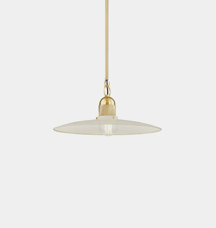 Aged Brass/Soft Cream