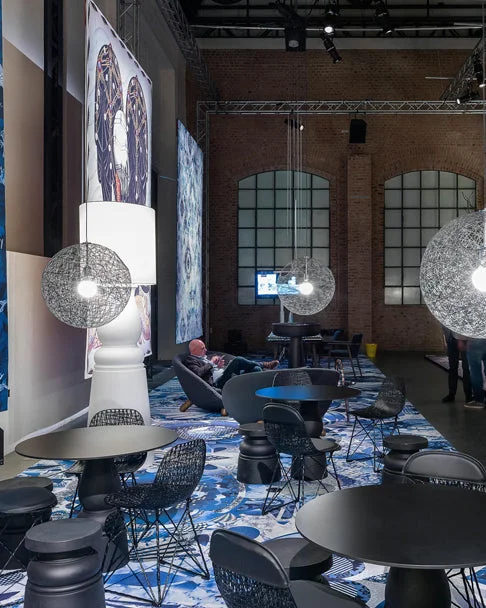 Industrial Style Ceiling Lights with Exposed Bulbs and Metal CagesMoooi Random Small Black Pendant Chandelier Industrial Style Ceiling Lights with Exposed Bulbs and Metal CagesMoooi Random Small Black Pendant Chandelier